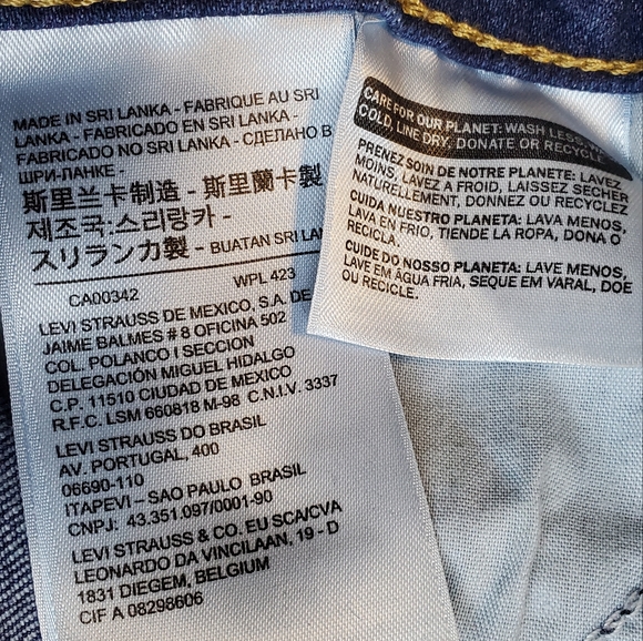 Levi's 721 High Rise Skinny Jeans - Picture 3 of 4